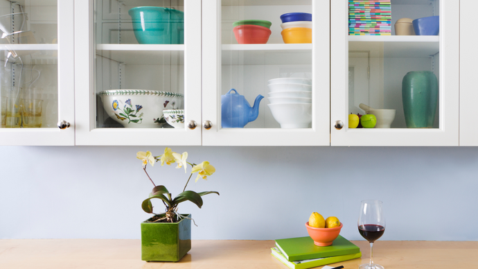 Simplify, Sort, Succeed: A Guide to DIY Home Organization